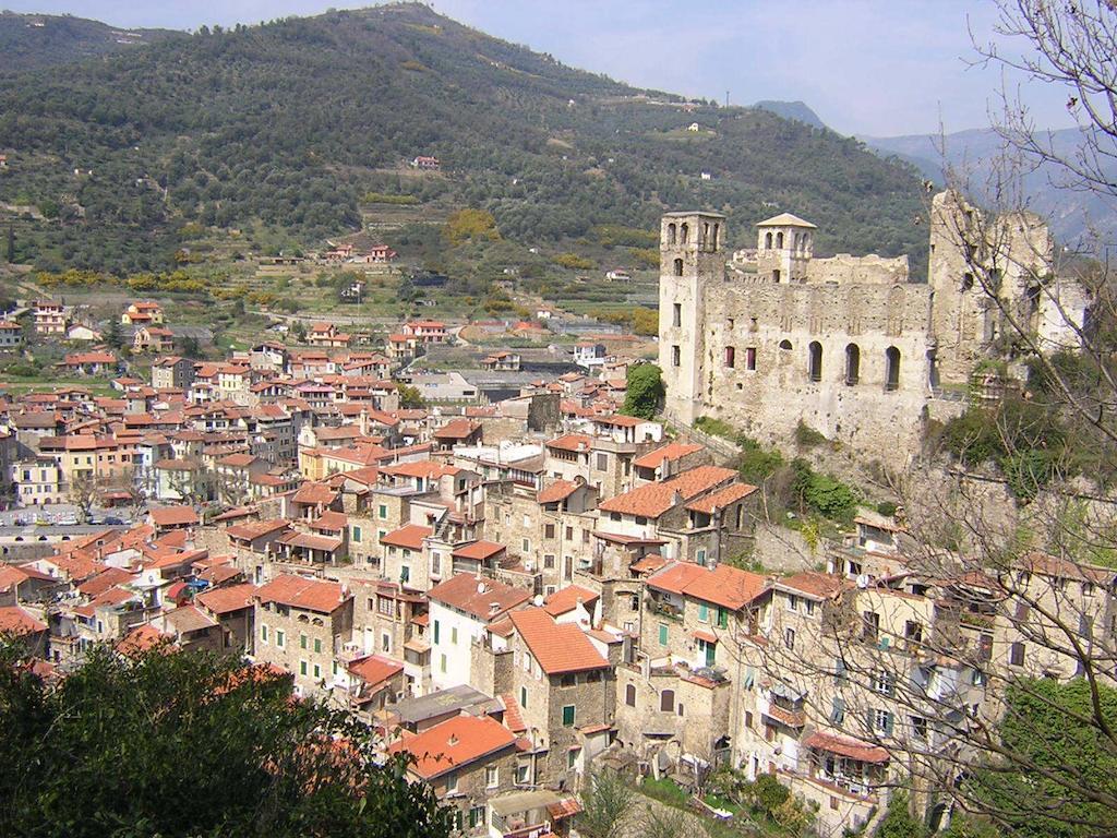 B&B Il Libro Verde Dolceacqua Ngoại thất bức ảnh