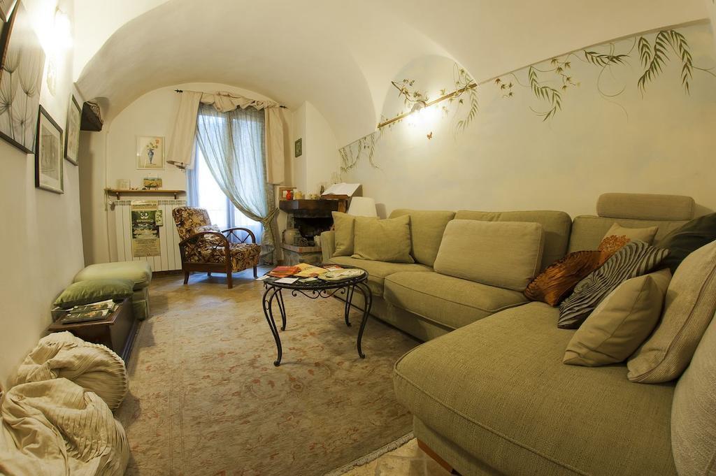 B&B Il Libro Verde Dolceacqua Ngoại thất bức ảnh