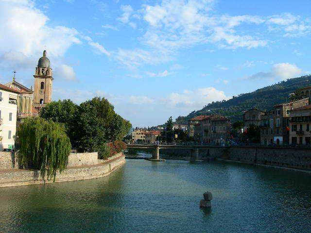 B&B Il Libro Verde Dolceacqua Ngoại thất bức ảnh