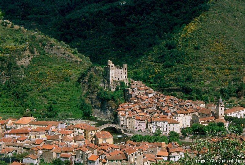 B&B Il Libro Verde Dolceacqua Ngoại thất bức ảnh