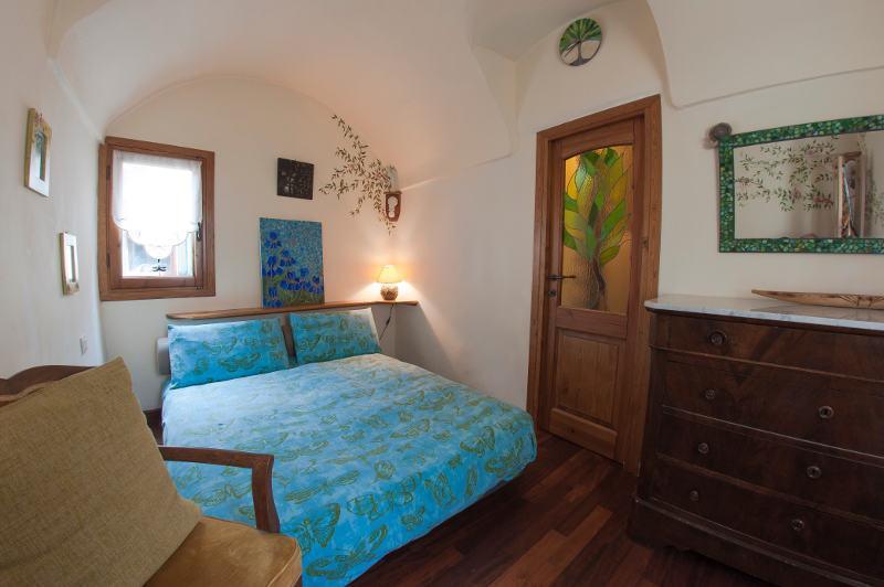 B&B Il Libro Verde Dolceacqua Phòng bức ảnh