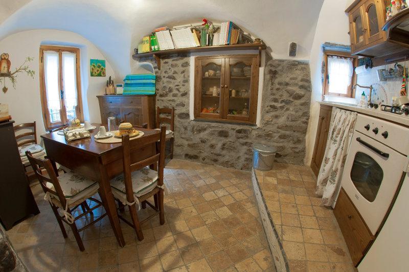 B&B Il Libro Verde Dolceacqua Ngoại thất bức ảnh
